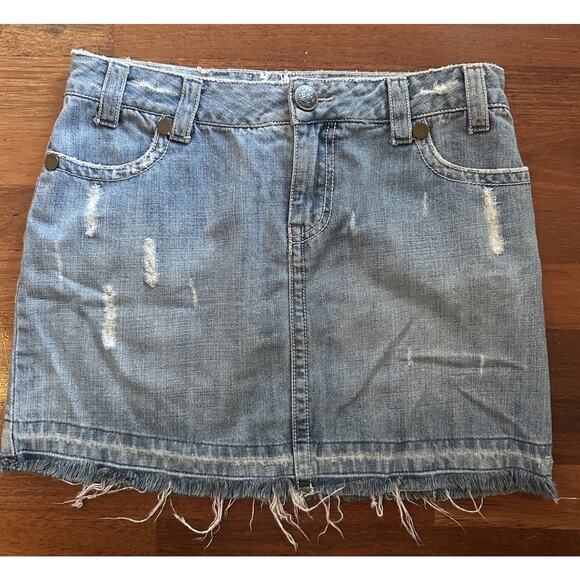 Kensie Denim Mini Skirt Raw Hem Size6 Vintage Embroidered Pockets Festival Boho - Picture 2 of 7